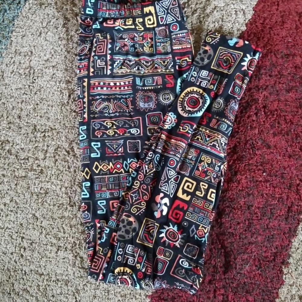🆕️ 🚨 Soft comfy leggings